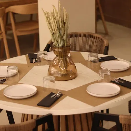 Parea Hotel apartamentowy *
