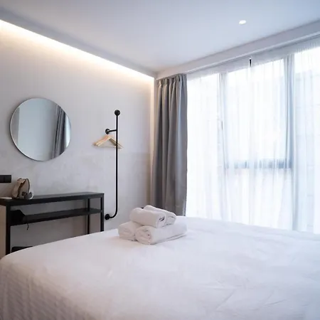 Aparthotel Parea *