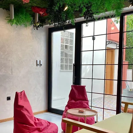 Aparthotel Parea *