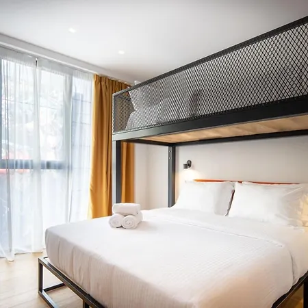 Aparthotel Parea